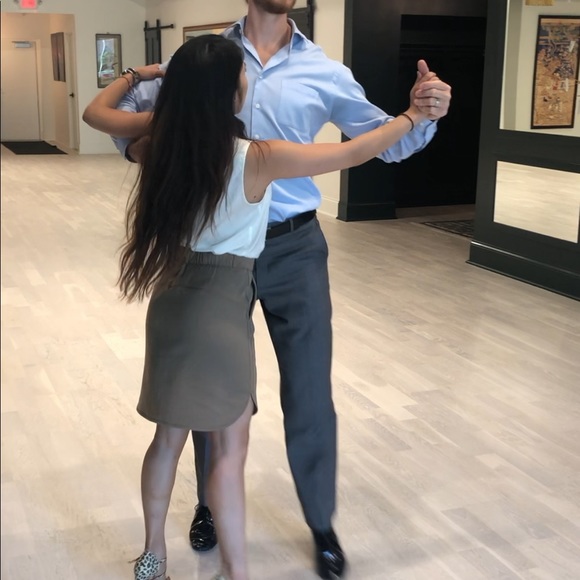 Khaki Lululemon Skirt - Picture 7 of 7